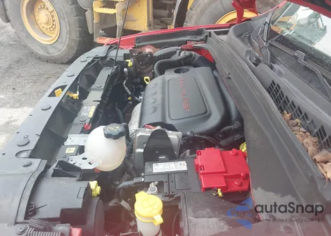 2020 Jeep Renegade Latitude 4X4 z USA, uszkodzony, nr VIN ZACNJBBB7LPL26547